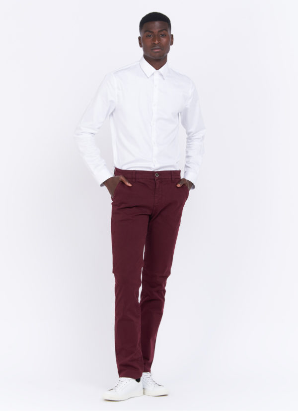 le-tailleur-bleu-perpignan-pantalon-chino-coupe-ajustee-charles-le-golf-74emilien-rouge-carmin-01