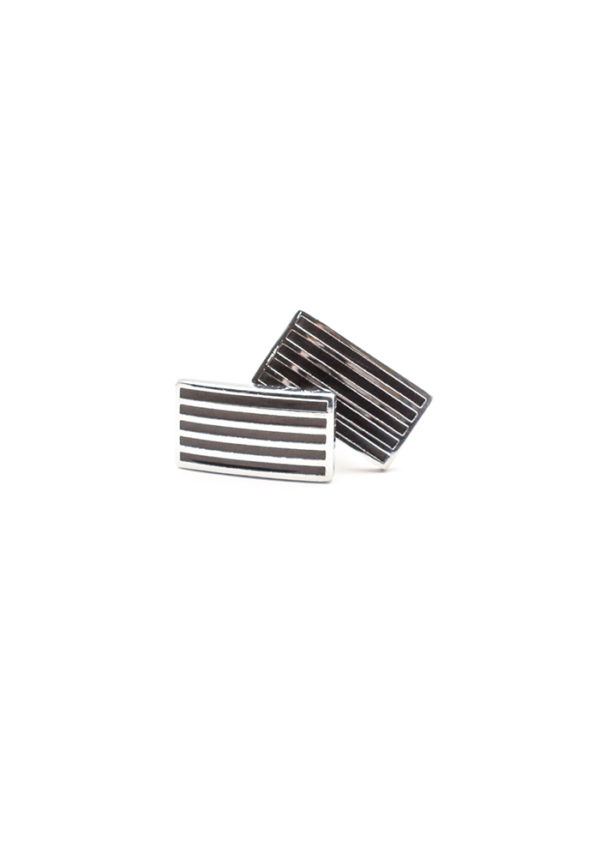 Rectangle-raye-noir-et-argent-boutons-de-manchette